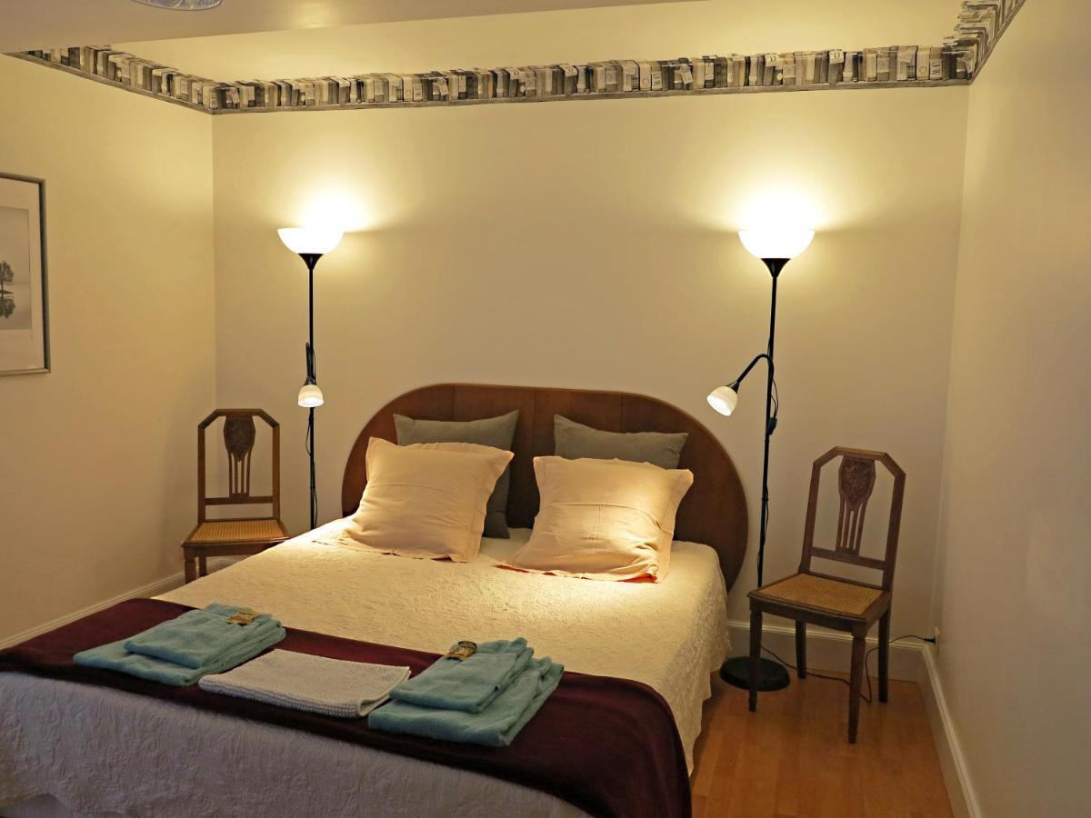La Ferme De La Fosse Dionne Bed & Breakfast Tonnerre Exterior photo